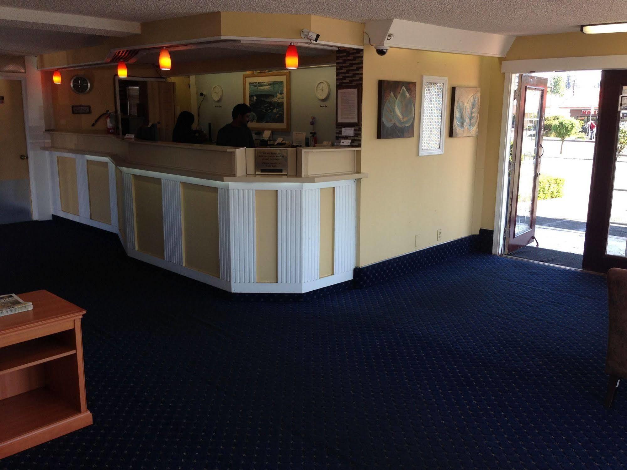 Travelodge By Wyndham Tacoma Near Mcchord Afb Εξωτερικό φωτογραφία